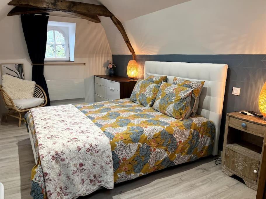 La Maison De Paulette Meuble De Tourisme 4 Etoiles Neuvy-le-Roi Luaran gambar